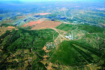 亚洲最大露天煤矿面临停产 _ 经济参考网 _ 新