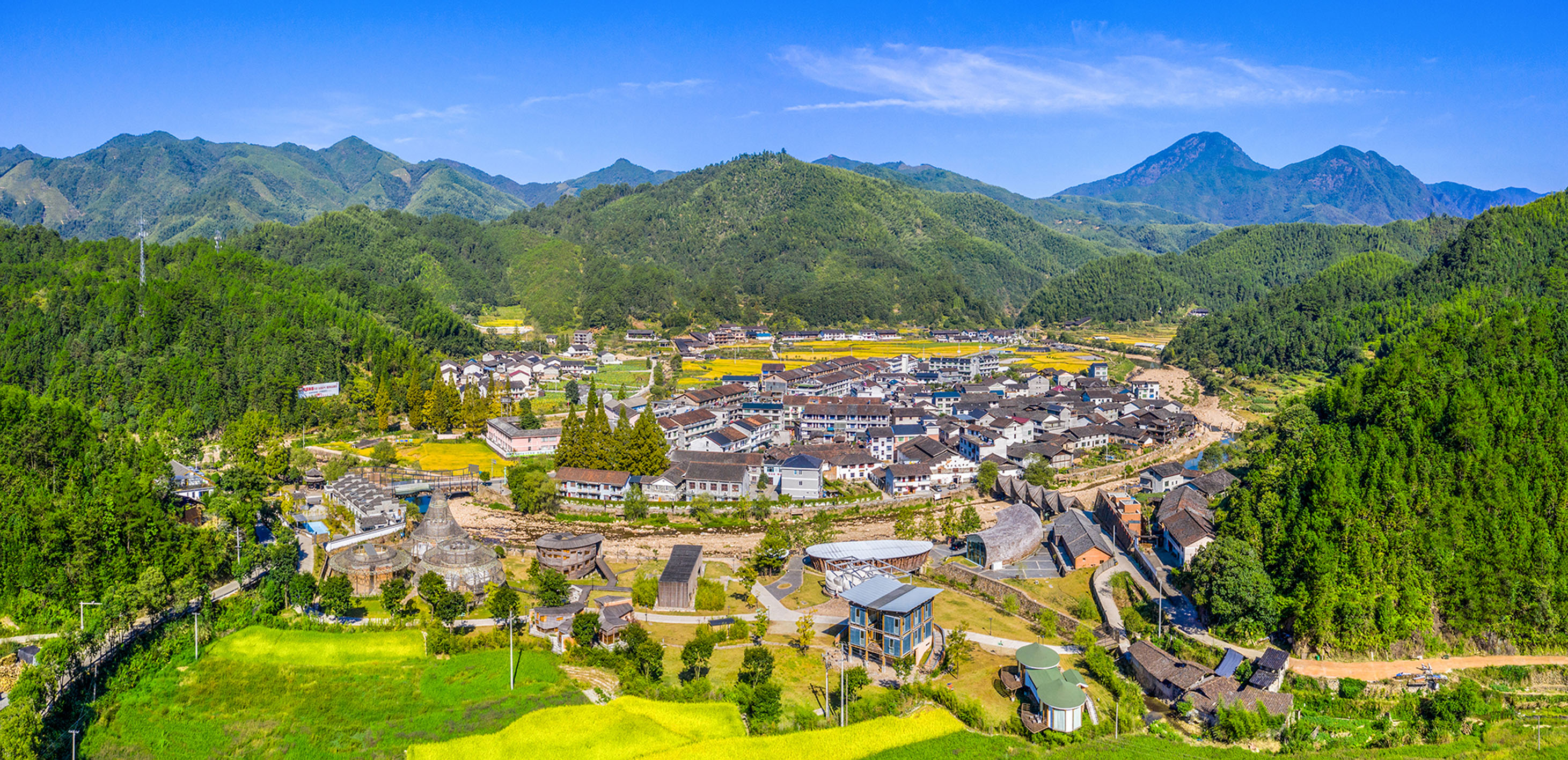 过万景区村共绘“两山开云体育注册”转化新图景