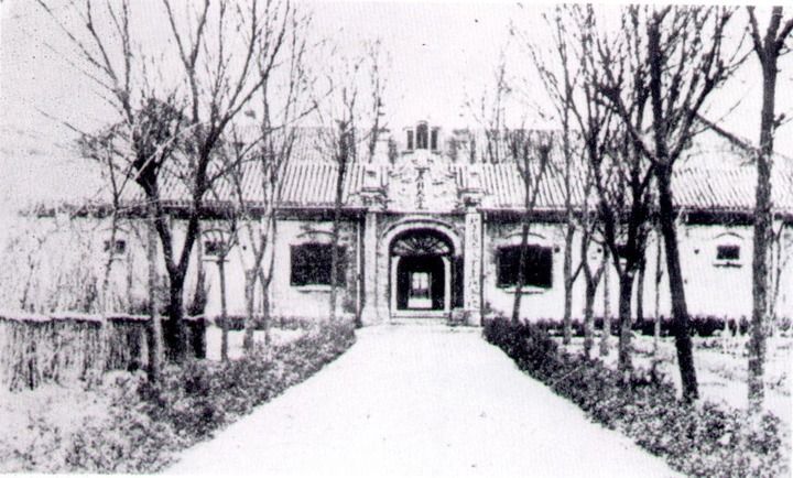 ManBetx万博|日本樱花vpsv2ex|矢志强农报国这所高校躬耕沃野双甲子