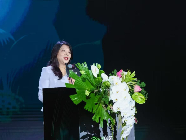 中国民营企业积极把握“出海”“人工智能”两大趋势