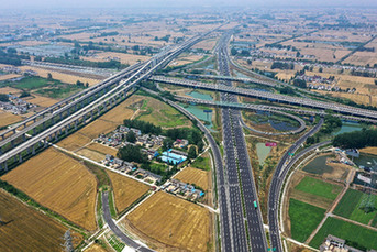 江蘇加緊高速公路新建擴建工程建設
