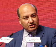 查克拉巴蒂：要让新兴市场更具抗压力